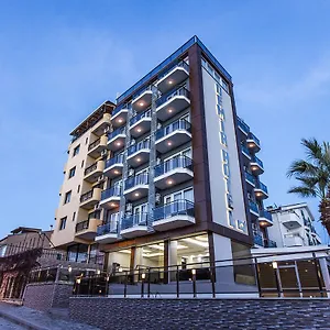 https://demir-suit-hotel.kusadasihotels.org